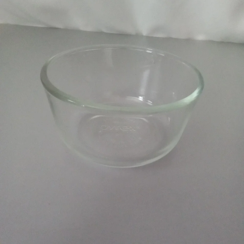 Pyrex 7202 Clear Glass 1 Cup 236ml Round Storage Prep Bowl Made in USA Microwave